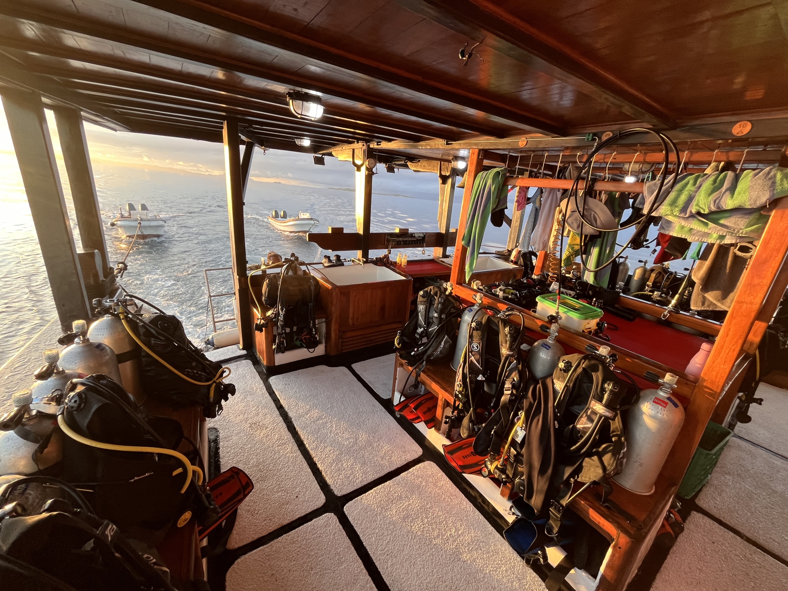 tropical-seas_post_reisebericht-philippinen-copy-Tropical-seas-la-galigo-snapshots-coco IMG_7873